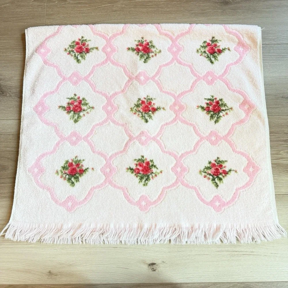 Cannon Pink Floral Bath Towel Vintage Cotton Fringe Lattice Pattern 25x40